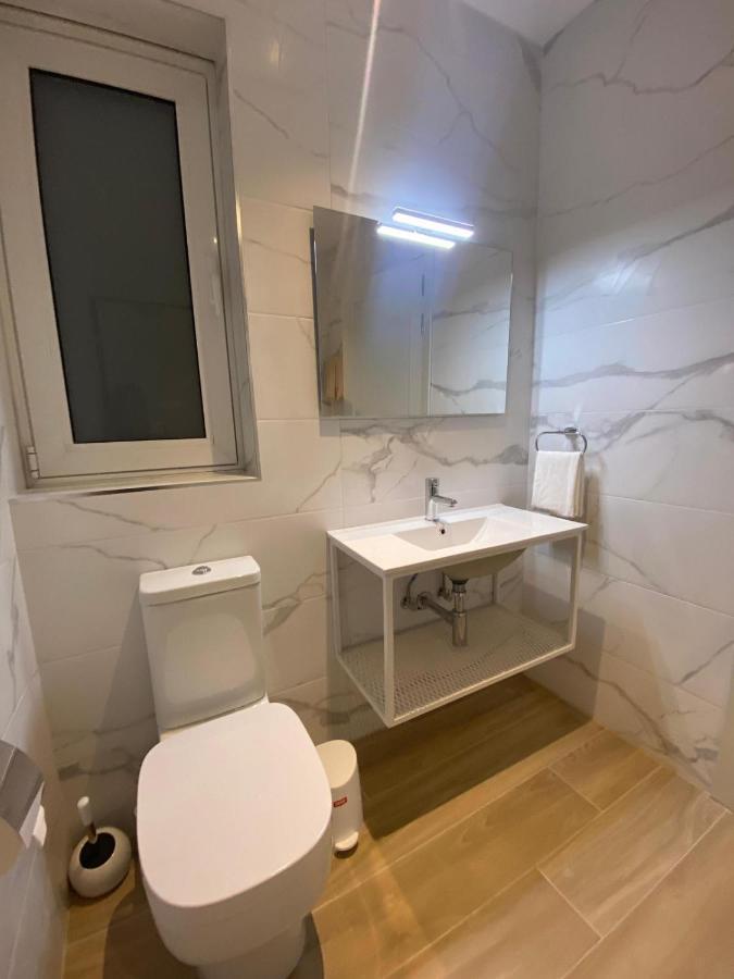 Beachfront Sliema Apartment Kültér fotó
